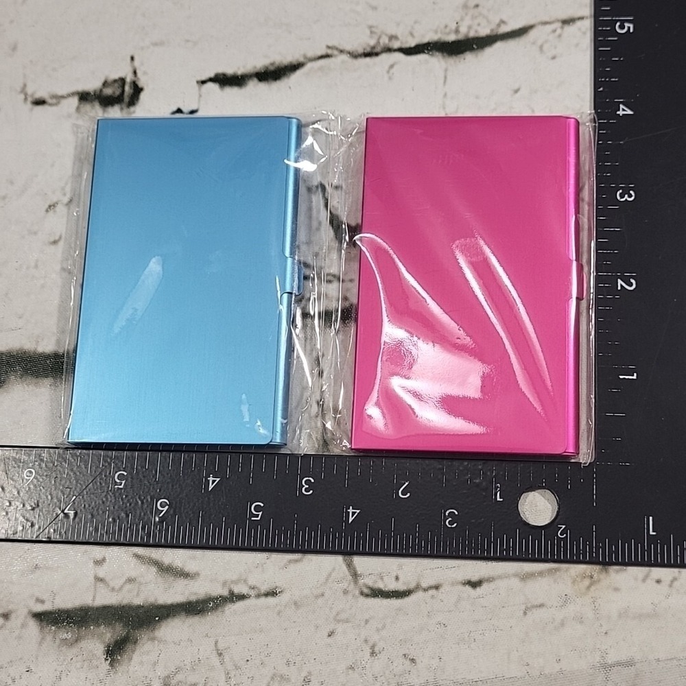 Hard Case Wallet Metal ID Card Holder Lot Of 2 Pink Blue His Hers NEW - Picture 6 of 6